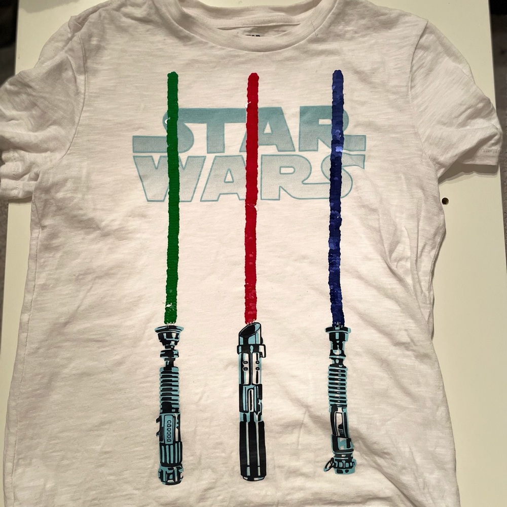Star Wars sequin flip lightsaber tshirt